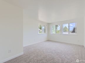 9213 1st Drive SE, Everett WA 98208