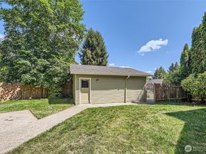 9213 1st Drive SE, Everett WA 98208