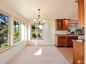 132 N 132nd Street 402, Seattle WA 98133