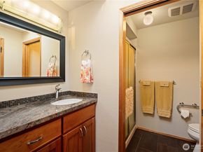 132 N 132nd Street 402, Seattle WA 98133