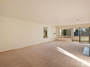 132 N 132nd Street 402, Seattle WA 98133