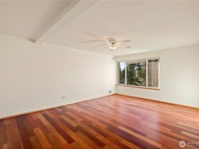 132 N 132nd Street 402, Seattle WA 98133