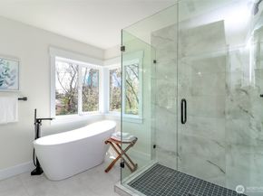 124 S 108th Place, Seattle WA 98168