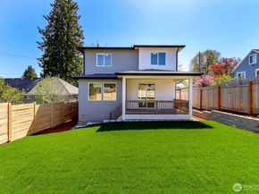 124 S 108th Place, Seattle WA 98168