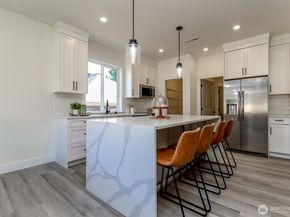 124 S 108th Place, Seattle WA 98168