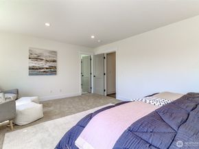 124 S 108th Place, Seattle WA 98168