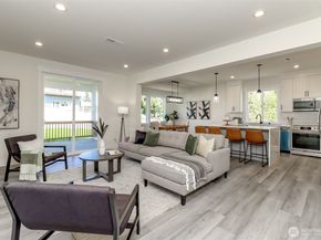 124 S 108th Place, Seattle WA 98168