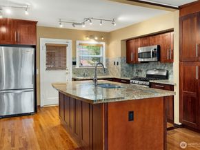 4728 NE 172nd Street, Lake Forest Park WA 98155
