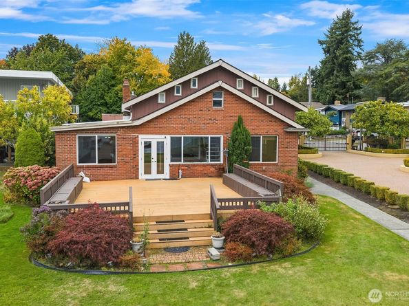 4728 NE 172nd Street, Lake Forest Park WA 98155