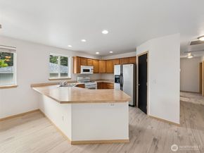 2711 M St SE, Auburn WA 98002