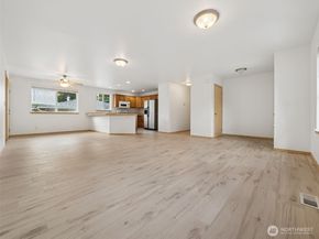 2711 M St SE, Auburn WA 98002