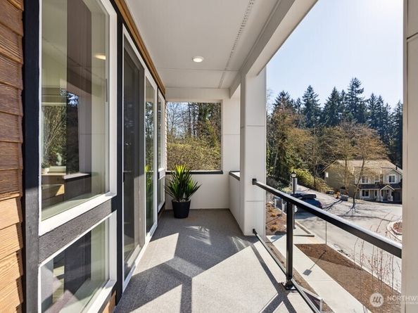 4267 Aberdeen Way NE, Renton WA 98056