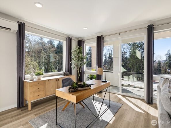 4267 Aberdeen Way NE, Renton WA 98056