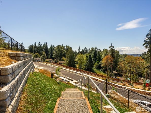 4267 Aberdeen Way NE, Renton WA 98056