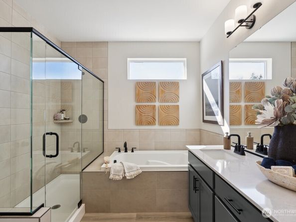 4267 Aberdeen Way NE, Renton WA 98056