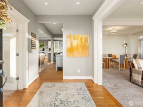 217 9th Avenue S, Edmonds WA 98020