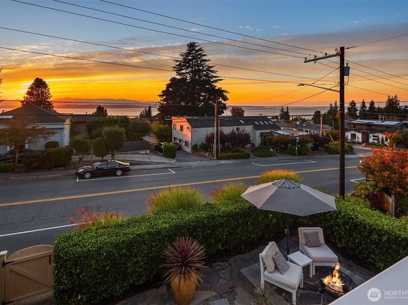 217 9th Avenue S, Edmonds WA 98020
