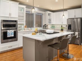 217 9th Avenue S, Edmonds WA 98020