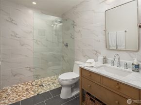 217 9th Avenue S, Edmonds WA 98020