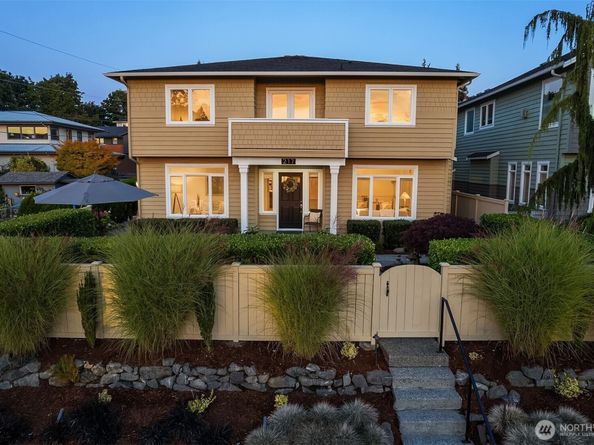 217 9th Avenue S, Edmonds WA 98020