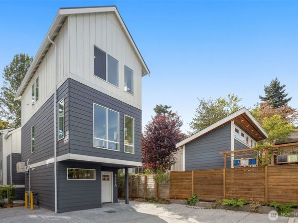 911 N 98th Street A, Seattle WA 98103