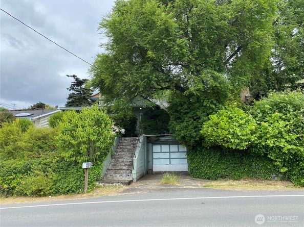 6322 NE 181st Street, Kenmore WA 98028