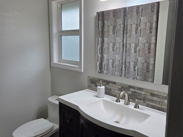 4738 Rucker Avenue, Everett WA 98203