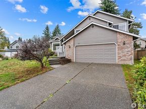 604 213TH Street SW, Bothell WA 98021