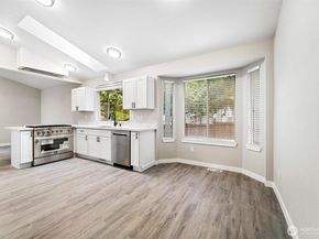 604 213TH Street SW, Bothell WA 98021