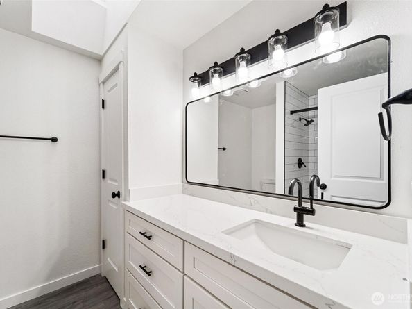 604 213TH Street SW, Bothell WA 98021