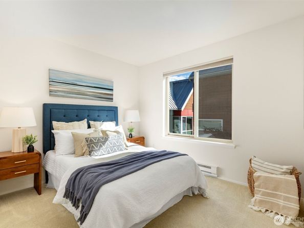 4421 Greenwood Avenue N 203, Seattle WA 98103