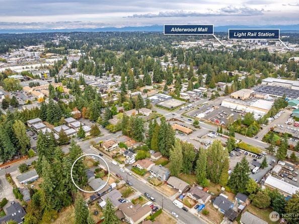 20418 61st Place W, Lynnwood WA 98036