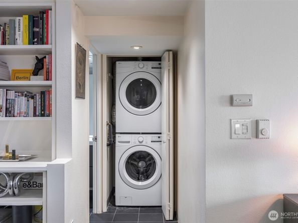 1415 2nd Avenue 2108, Seattle WA 98101