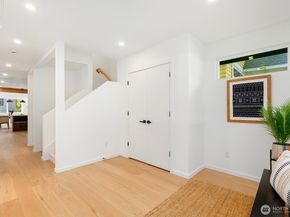 4529 26th Avenue SW, Seattle WA 98106