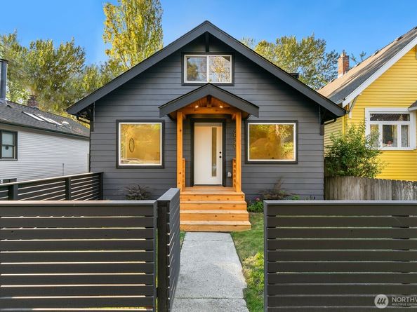 4529 26th Avenue SW, Seattle WA 98106