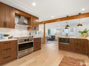4529 26th Avenue SW, Seattle WA 98106