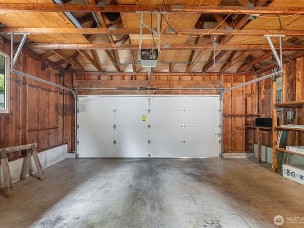 1810 167th Avenue NE, Bellevue WA 98008