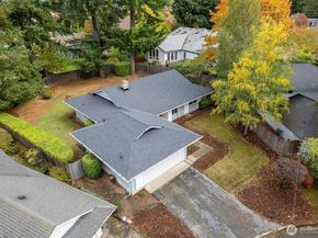 1810 167th Avenue NE, Bellevue WA 98008