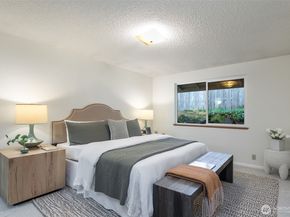 1810 167th Avenue NE, Bellevue WA 98008