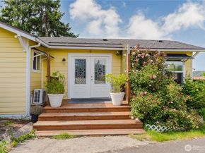 5104 NW Sammamish Road, Issaquah WA 98027