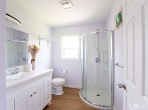 5104 NW Sammamish Road, Issaquah WA 98027