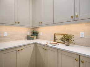 2012 9th Street W, Kirkland WA 98033