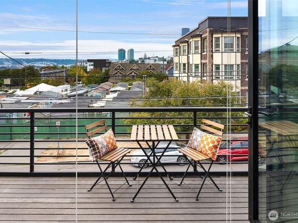 112 18th Avenue, Seattle WA 98122