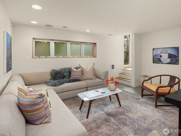 112 18th Avenue, Seattle WA 98122