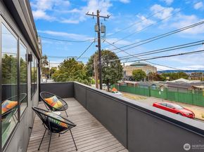 112 18th Avenue, Seattle WA 98122