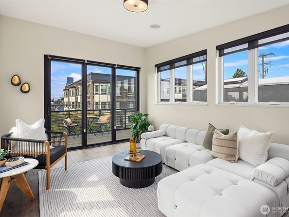 112 18th Avenue, Seattle WA 98122