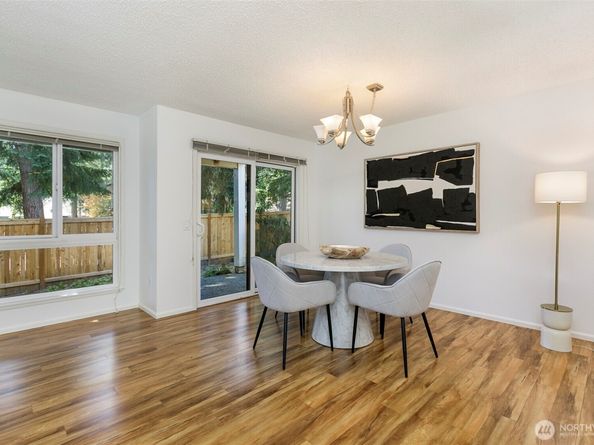 10315 NE 16th Street J2, Bellevue WA 98004