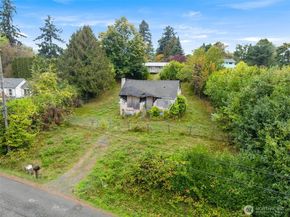 7652 S 135th Street, Seattle WA 98178