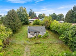 7652 S 135th Street, Seattle WA 98178