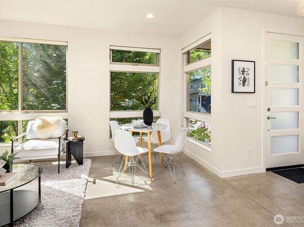 3246 B 14th Avenue W, Seattle WA 98119